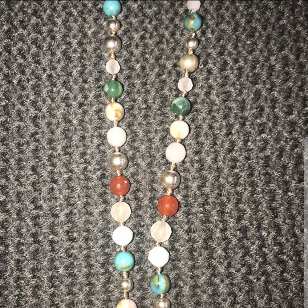 Loft tassle necklace